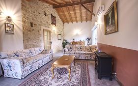 Gîtes de Peyrounou